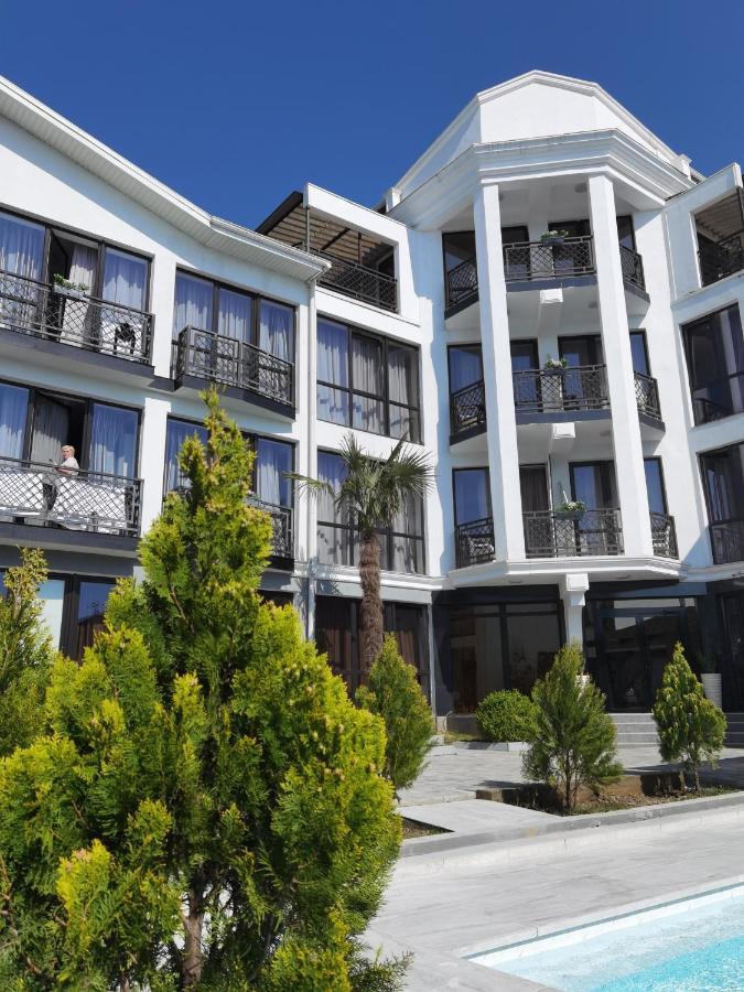 Gega Hotel Gagra Buitenkant foto