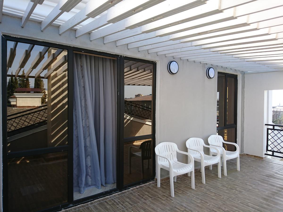 Gega Hotel Gagra Buitenkant foto